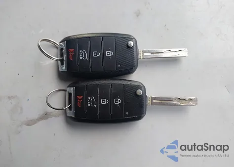 2015 Kia Soul ! из США, поврежденный, VIN KNDJX3A55F7767144